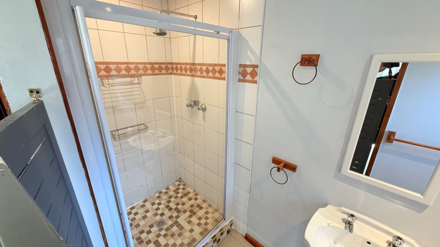 To Let 3 Bedroom Property for Rent in Hunters Home Western Cape